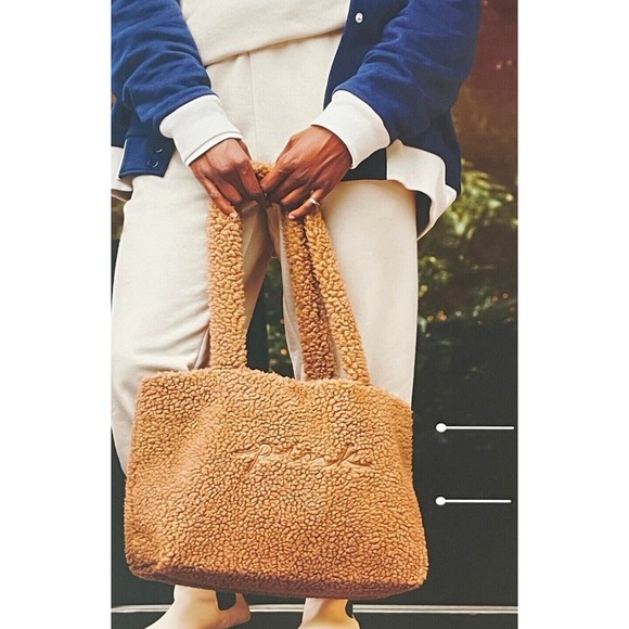 VICTORIA'S SECRET  PINK‎ Plush Fleece Sherpa Brown TOTE BAG Snap Closure NEW - Picture 3 of 7